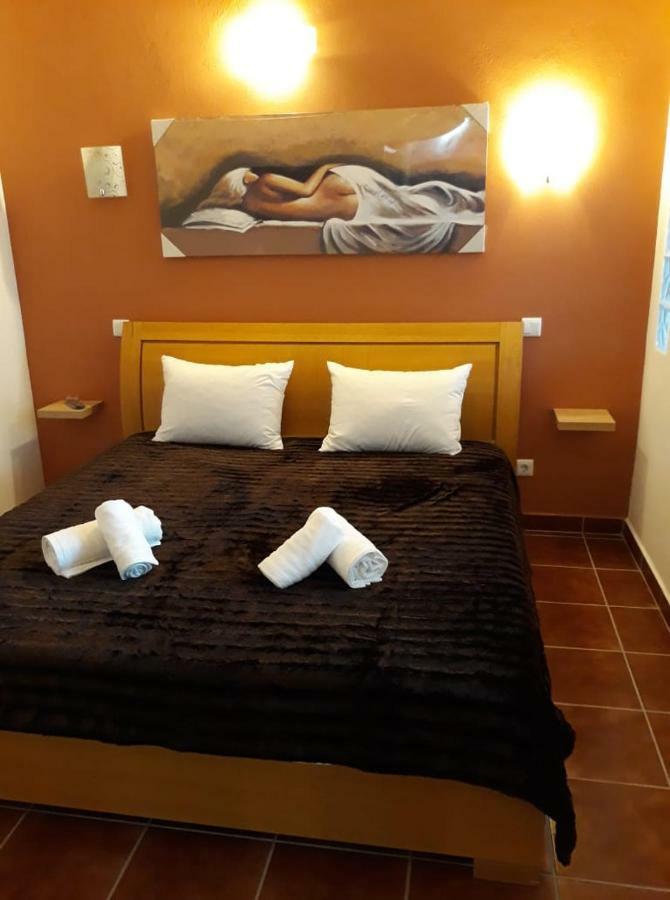 "A Casa Dos Avos" Suites & Breakfast Lagos Eksteriør billede